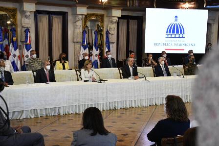 Gobierno presenta Plan Nacional de Vacunación contra COVID-19 - Ministerio  de Salud Pública